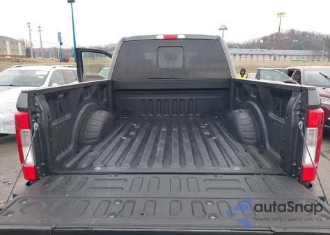 2019 Ford F250 Super Duty из США, поврежденный, VIN 1FT7W2BT8KEE21678